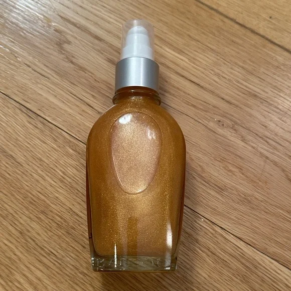 NEW L'OCCITANE Almond Shimmering Oil 100 ml - Picture 2 of 4